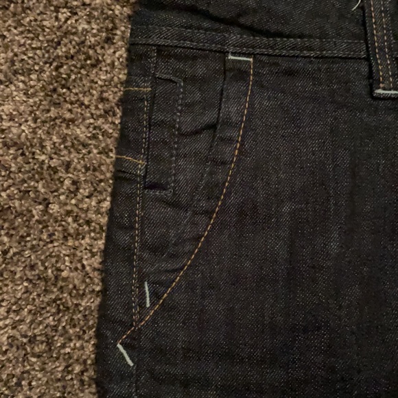 Shorts - Picture 4 of 7